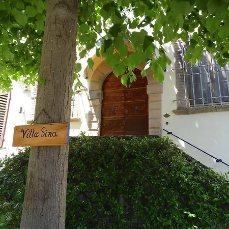 Willa Sina Vorno